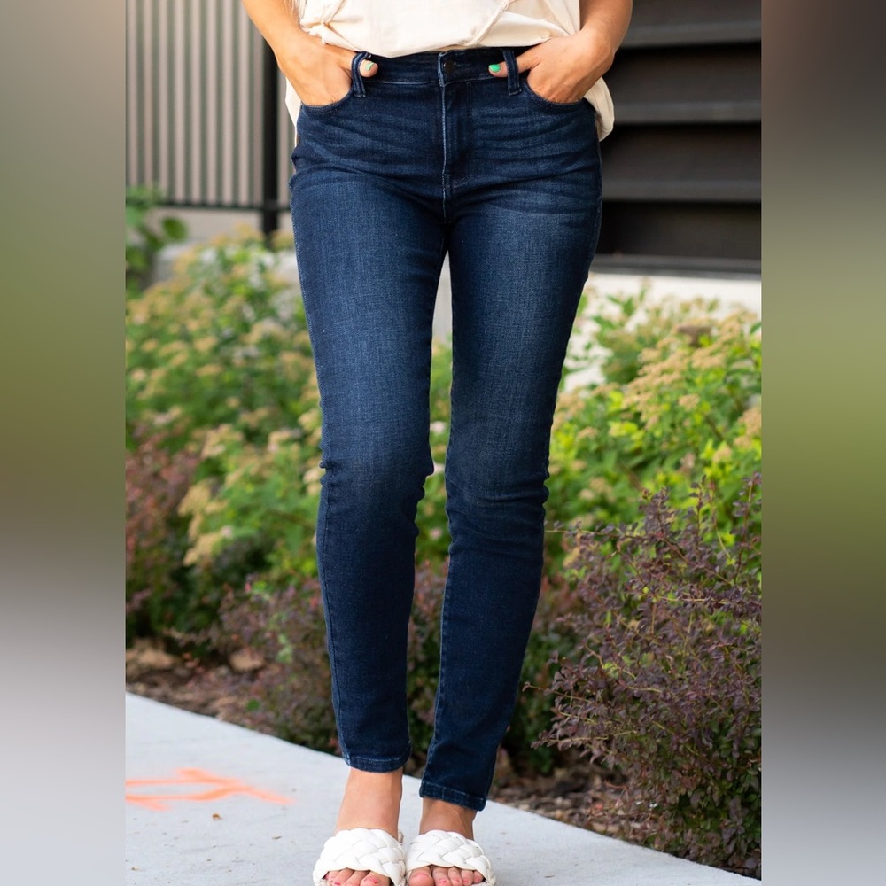 ASPEN HIGH RISE SKINNYSize 7/28